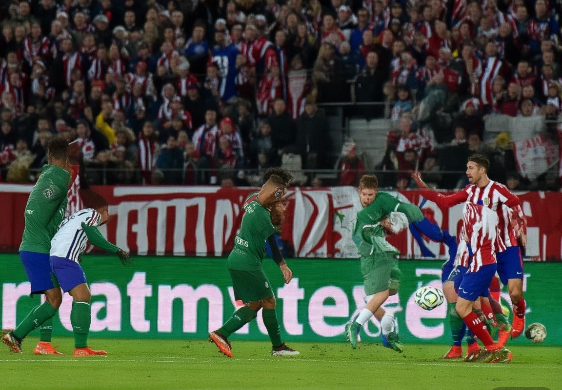 欧冠巅峰对决：巴黎圣日尔曼VS马德里竞技战报及分析