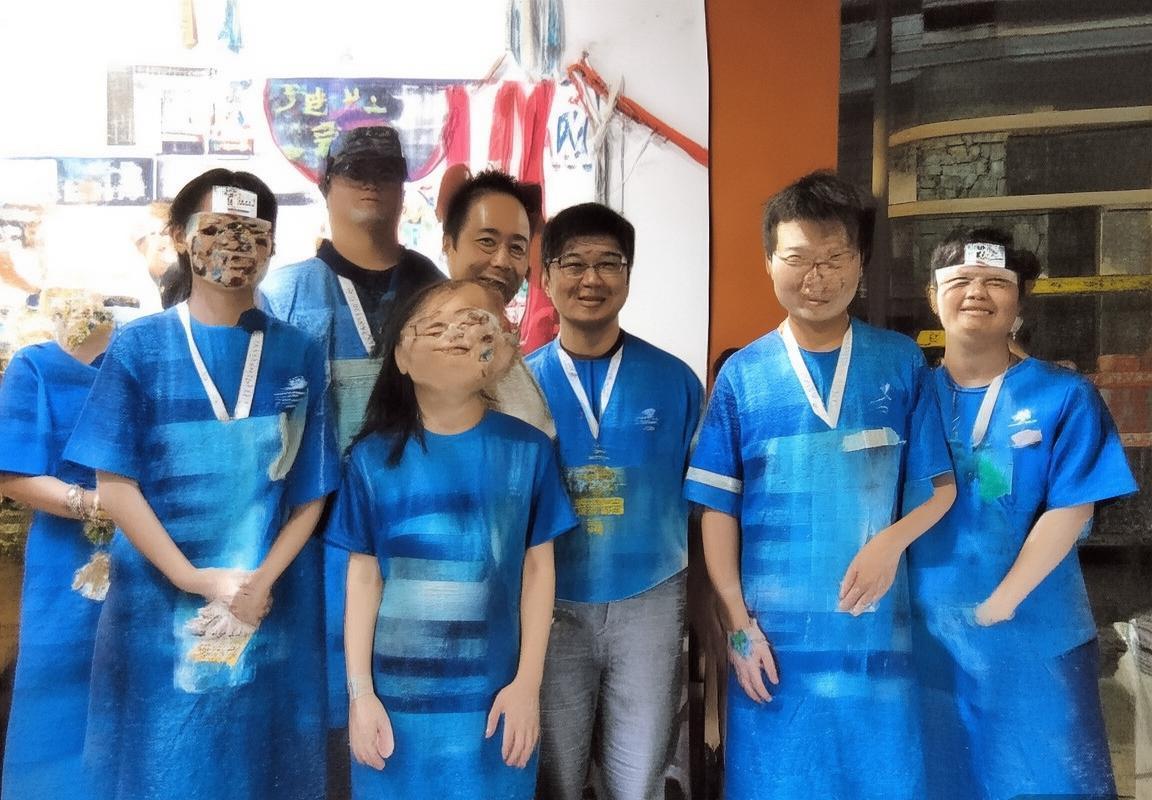 费兰托雷斯：从青训营到世界舞台的足球传奇之路(图2)